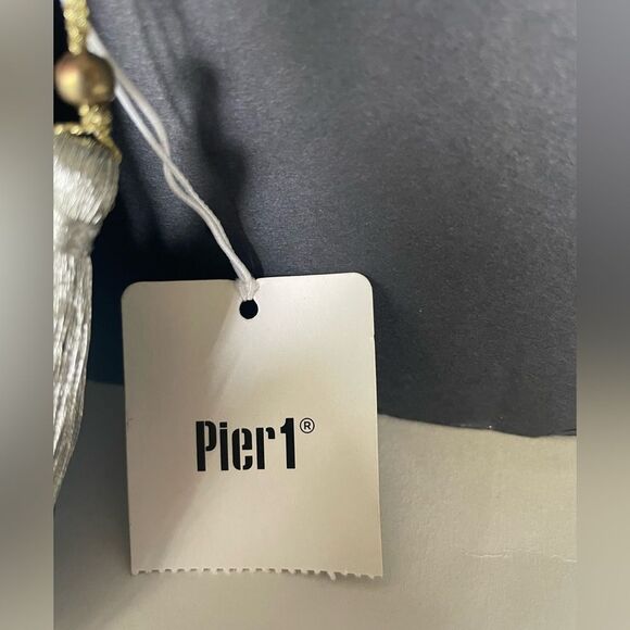 NWT Pier One Virgo Beaded Coin purse with zipper, tassel, & embroidered “Virgo” - Picture 4 of 8